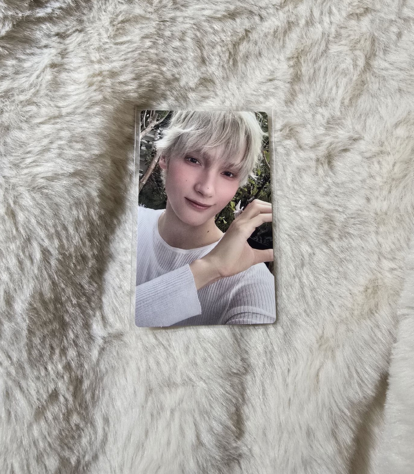 Starkissed 自拍卡-休寧（手比愛心）