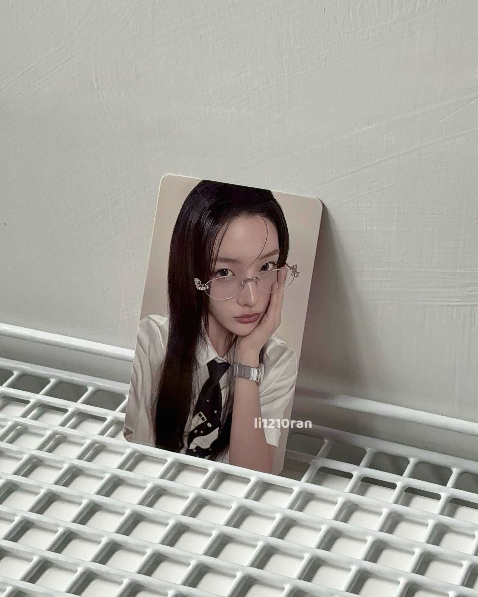 ILLIT IROHA 時よ止まれ 日咖來日紀念幸運卡 