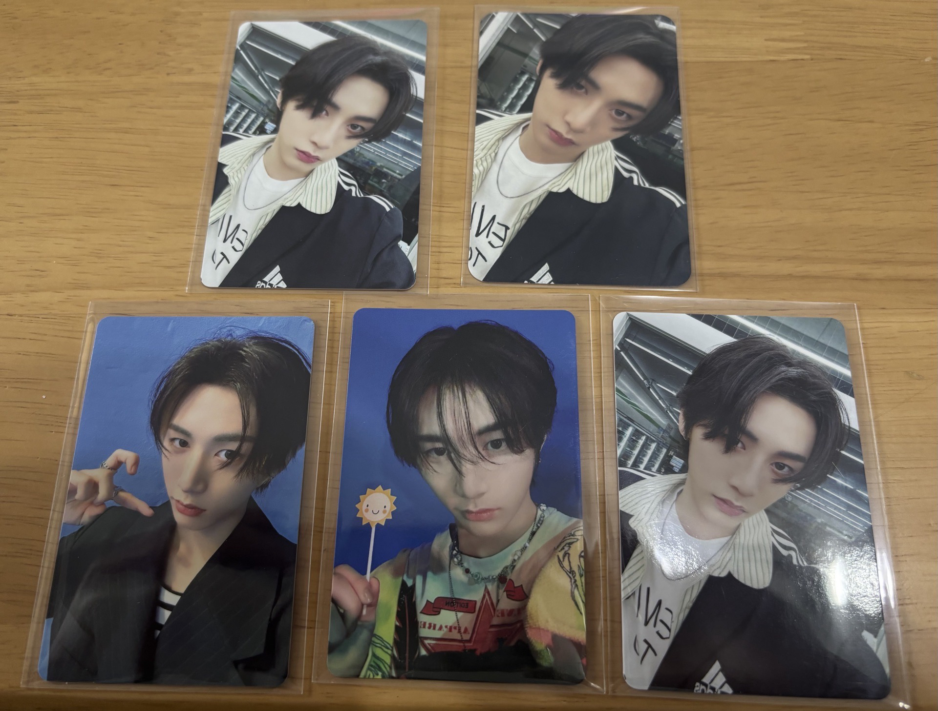 泰山 AND 隨機卡包 初回B