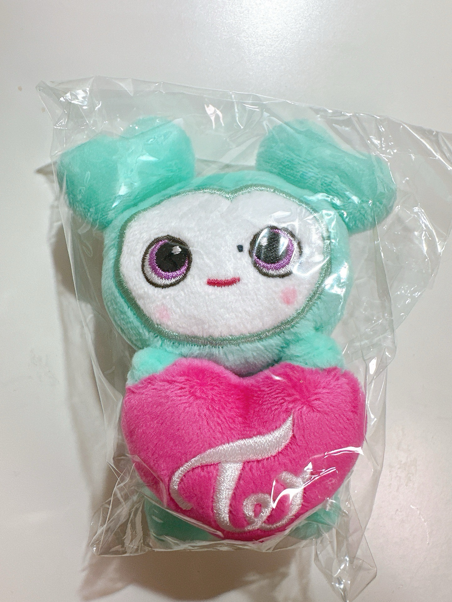 MINA 日本七週年 LOVELY 掛件娃娃