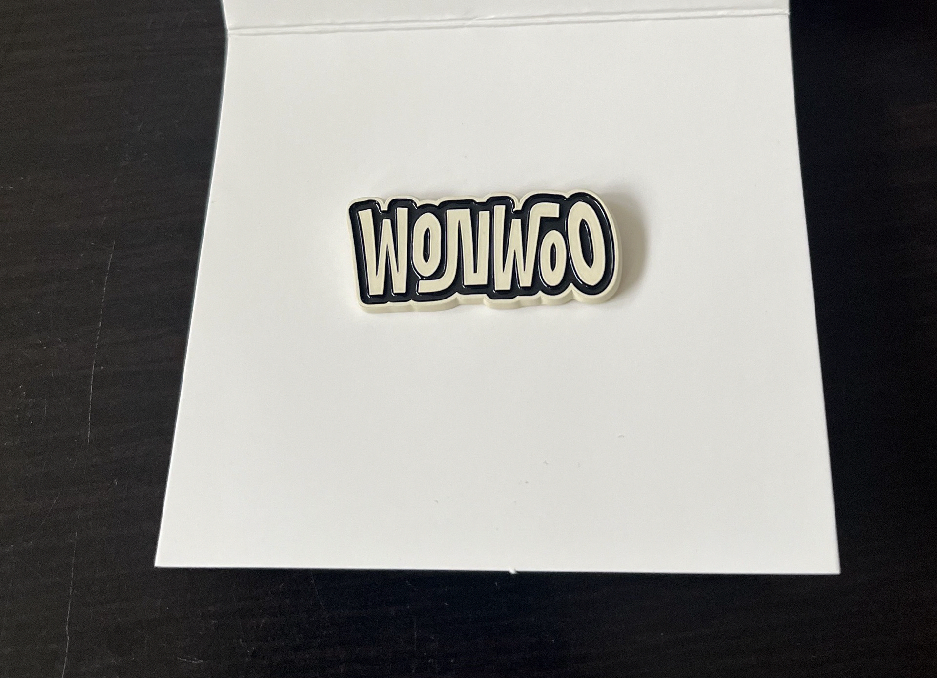 HOLIDAY姓名徽章-圓