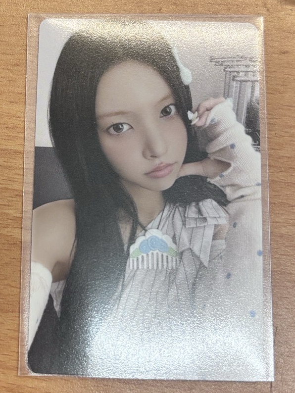 NOT CUTE ANYMORE 專卡 NOT CUTE B版