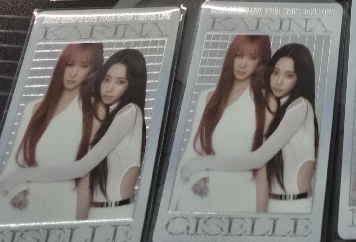 三巡首爾場隨機卡包 X 雙人卡