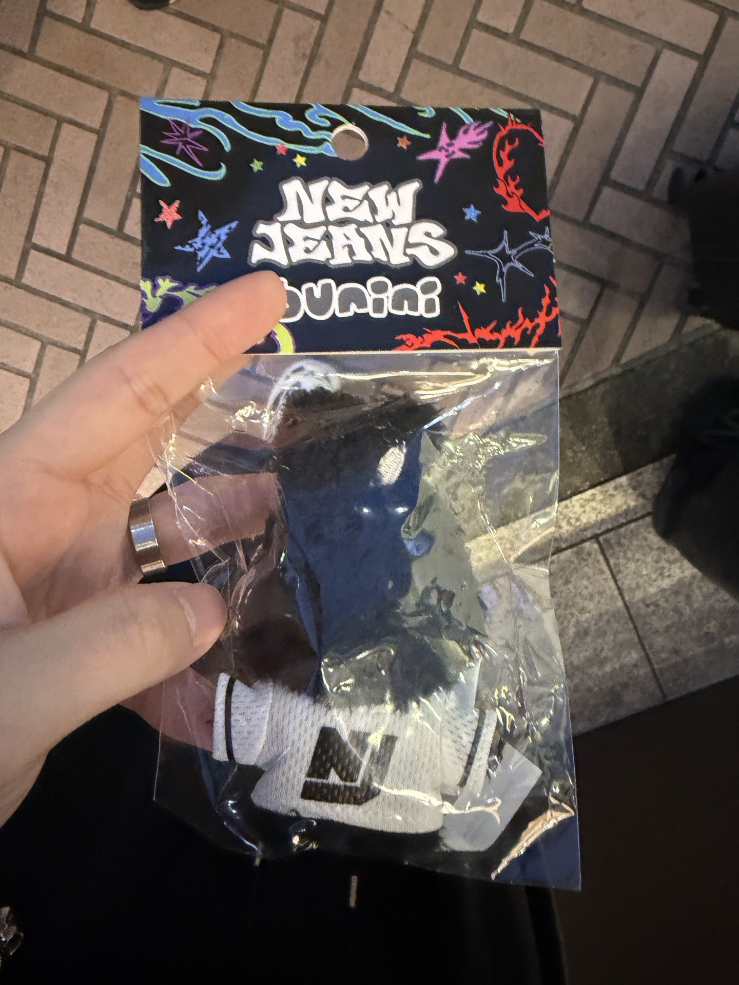 How Sweet 黑兔吊娃 bunini吊飾