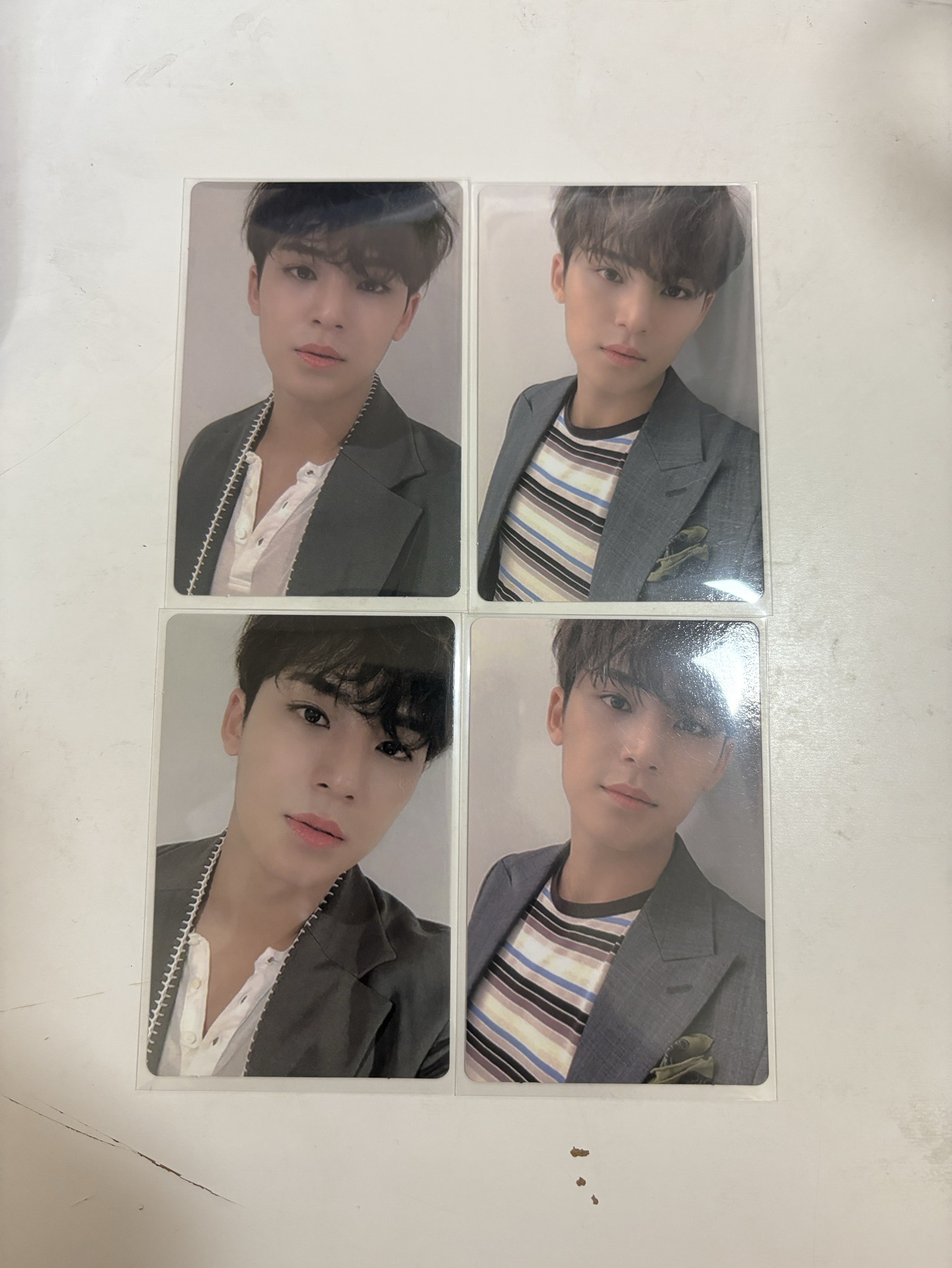 金珉奎 正三專卡