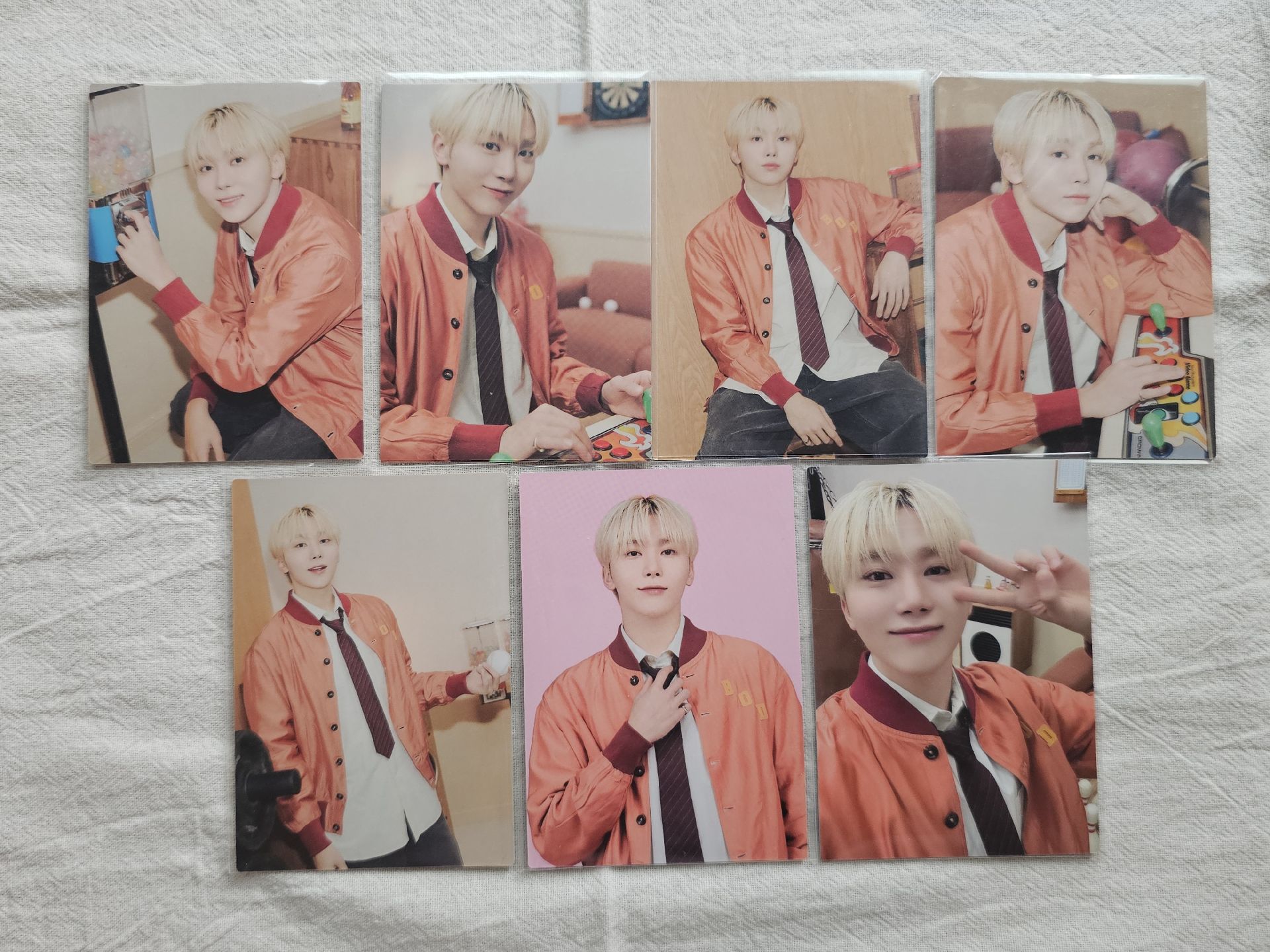 Holiday 寛 隨機卡 卡包卡 一鍵畢業