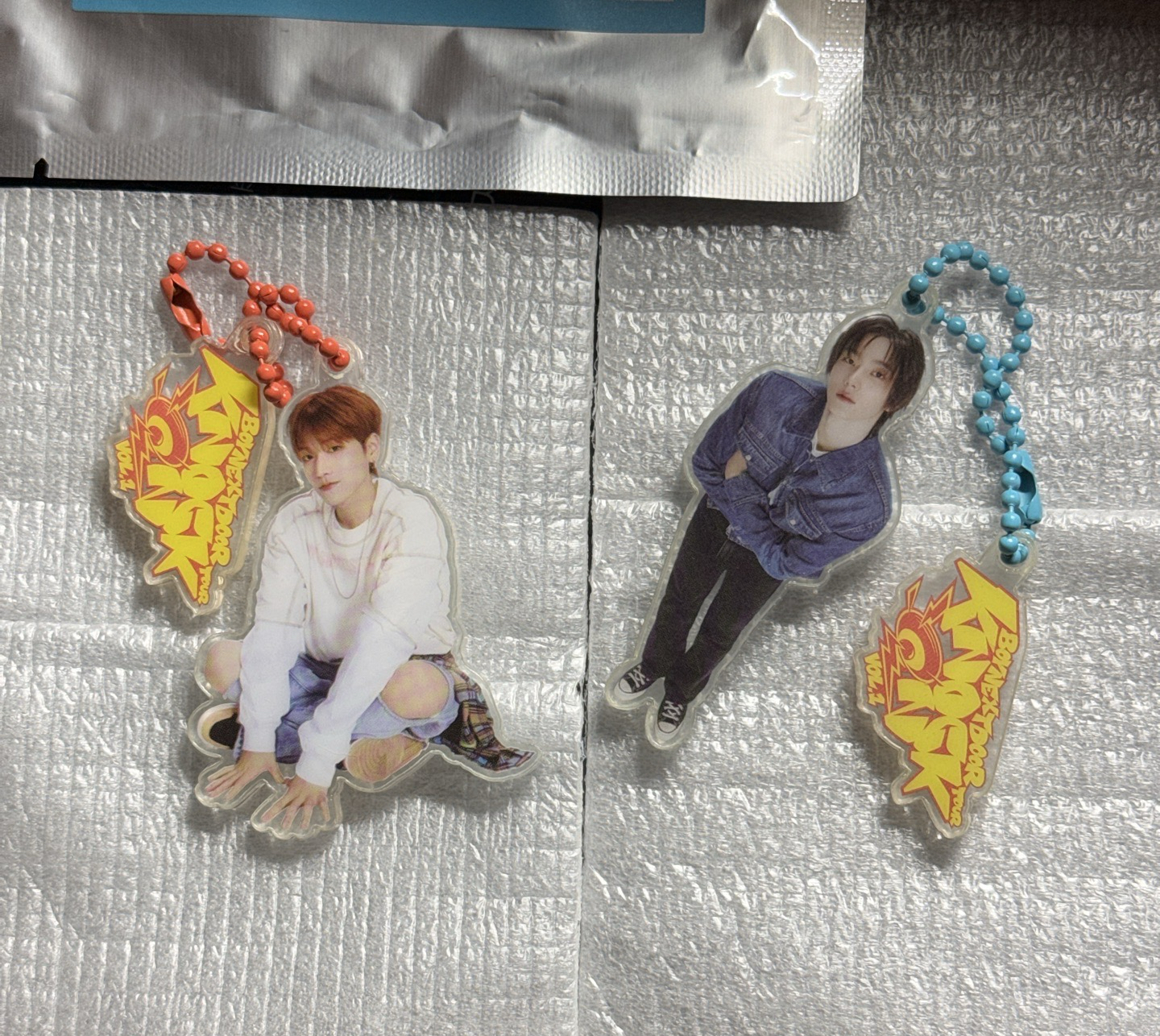 BOYNEXTDOOR RIWOO 成淏 Knock On 巡迴 鑰匙圈吊飾 仁川場周 1 2