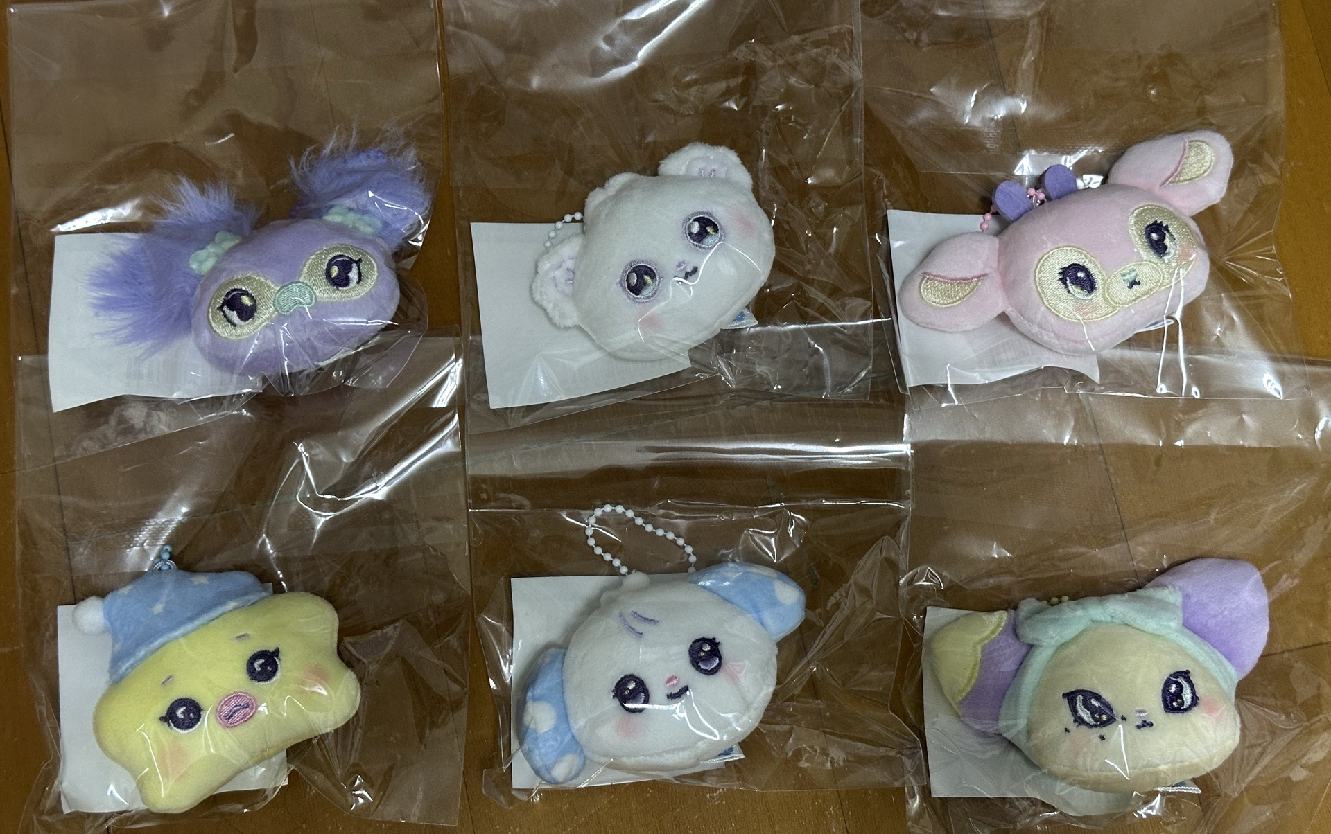 場週快閃吊飾娃