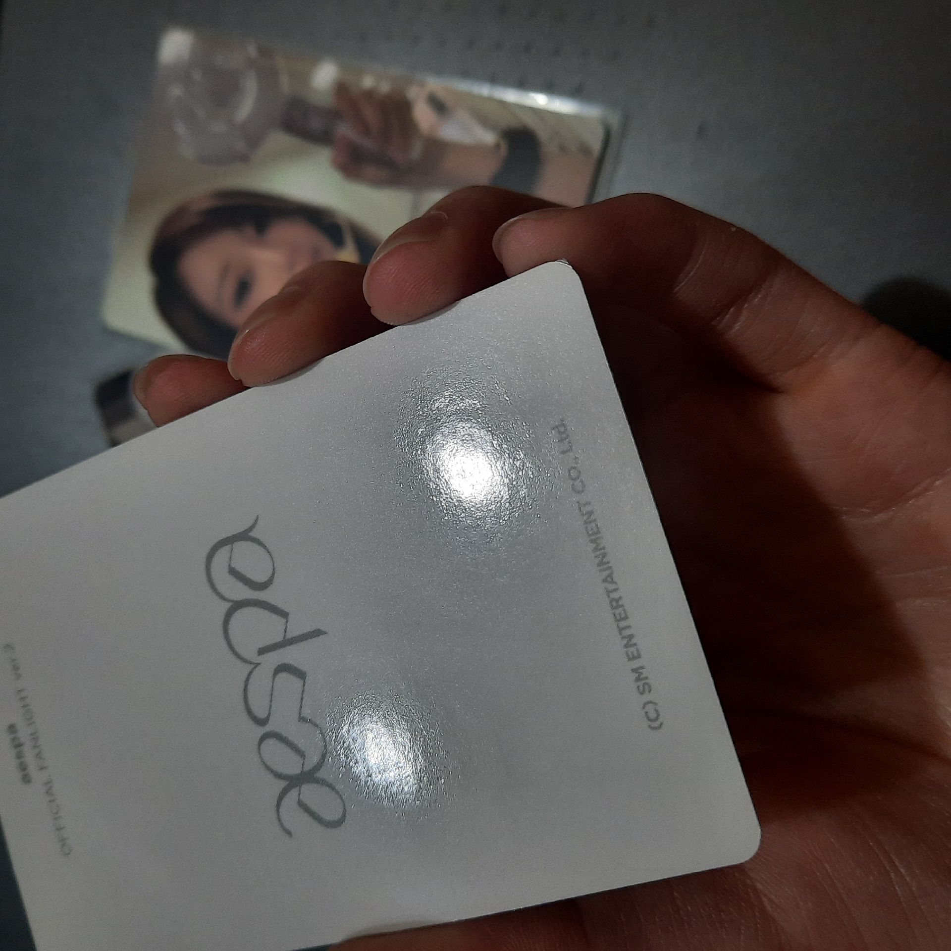 aespa手燈卡一套（冬嚴重廠損