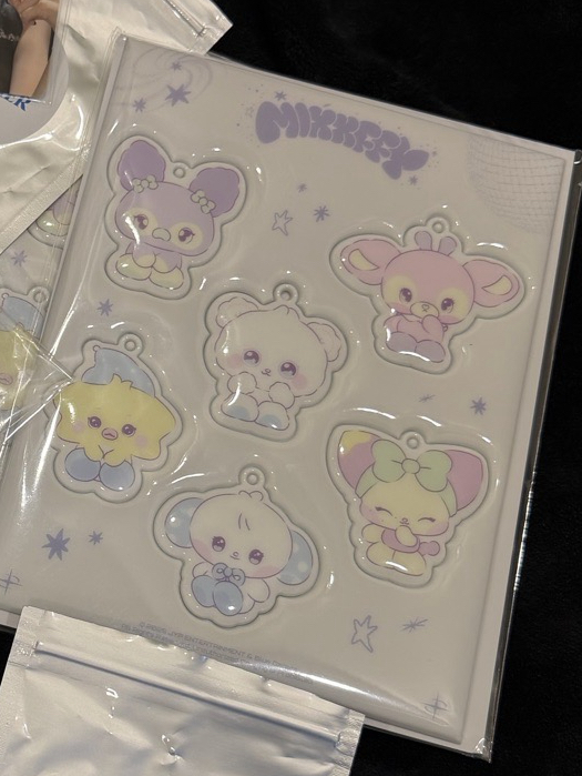 澎澎吊飾組 可拆售 買1送1特典