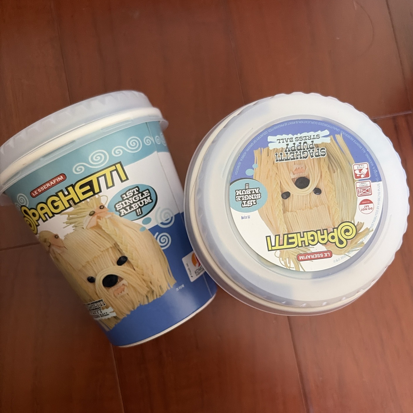 LE SSERAFIM SPAGHETTI 壓力球專 無小卡