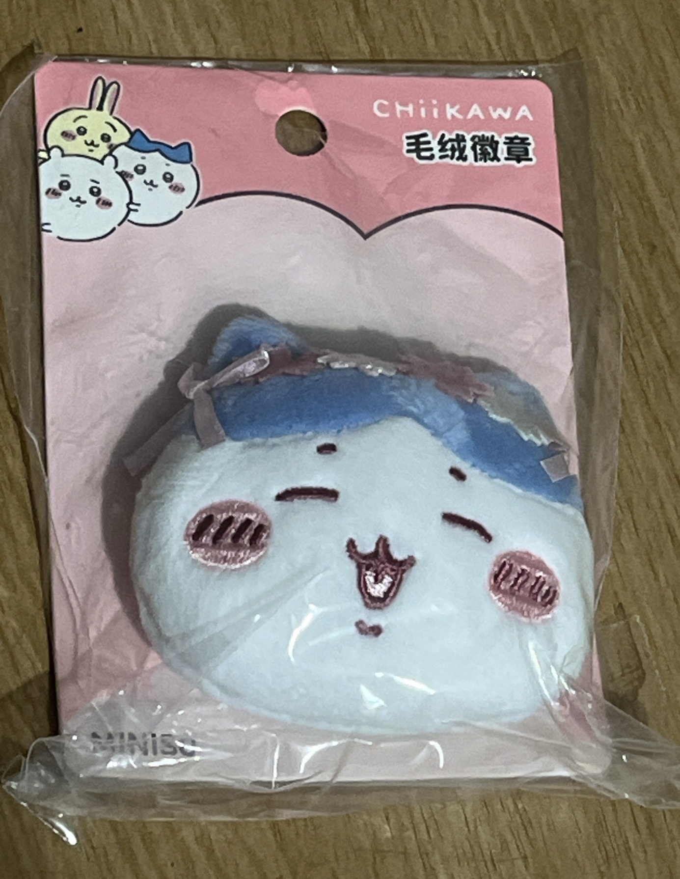 MINISO名創優品Chiikawa吉伊卡哇 櫻花季 毛絨徽章 小八