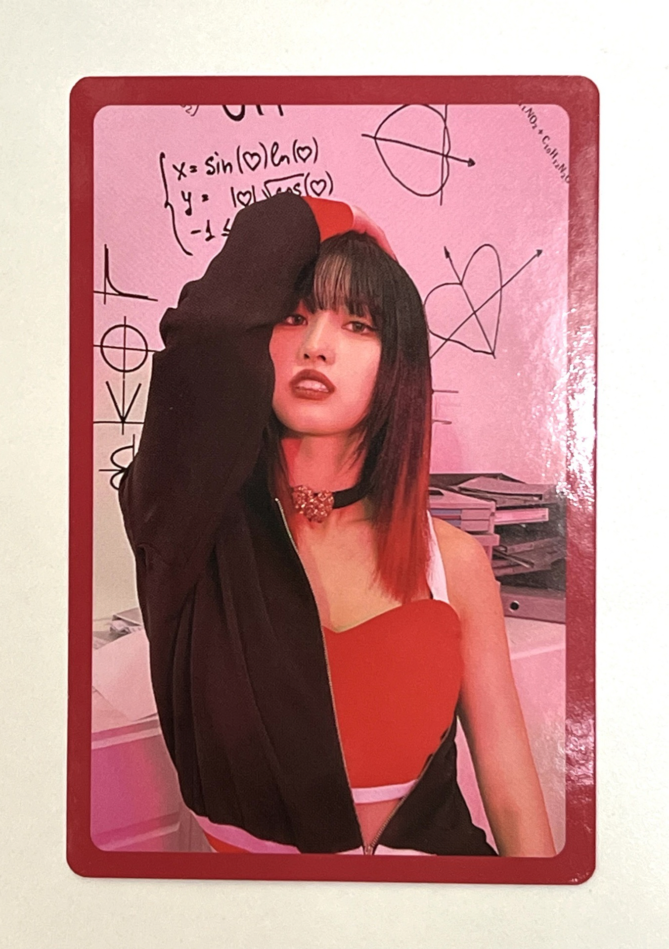 MOMO｜Formula of Love:=<3