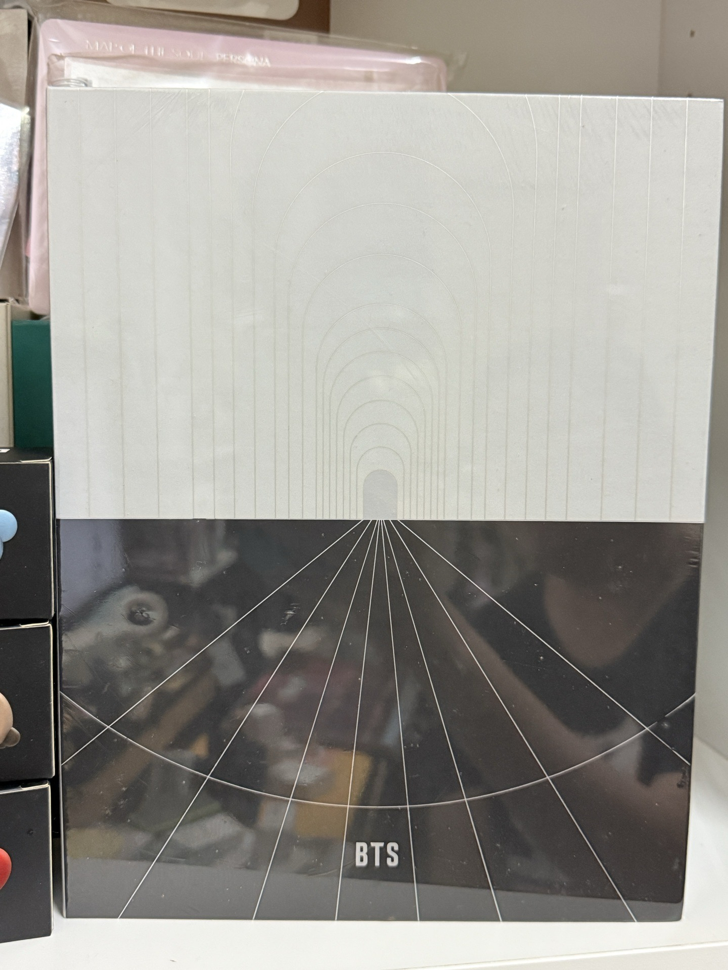 防彈少年團 BTS  MAP OF THE SOUL ON:E PHOTOBBOOK 概念 寫真書