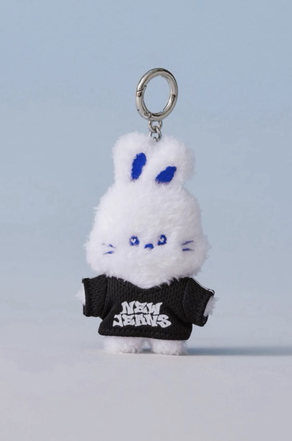 NewJeans How Sweet 黑兔吊娃 bunini吊飾