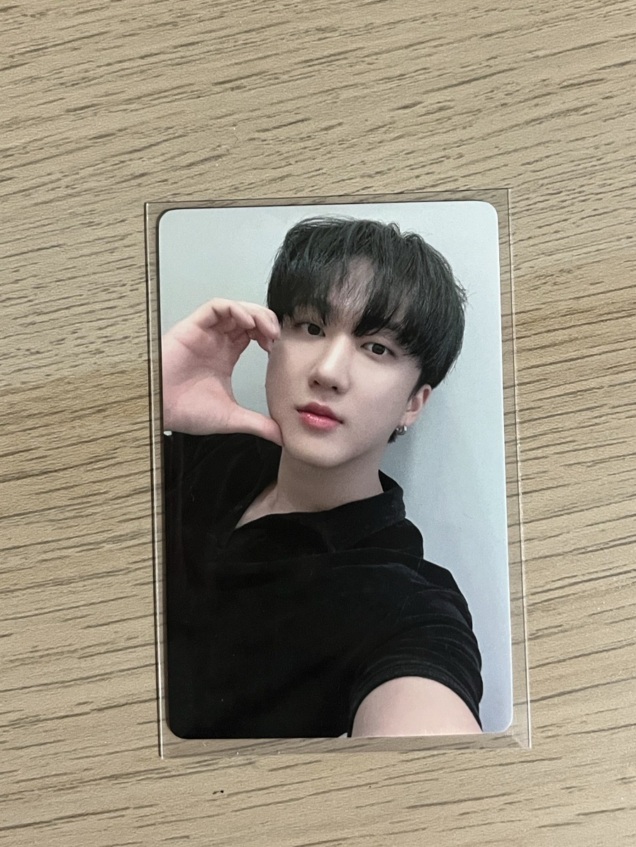 一直娛 中背 彬