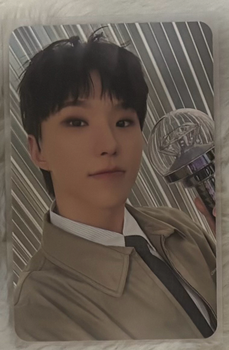 25年克拉島粽卡 榮