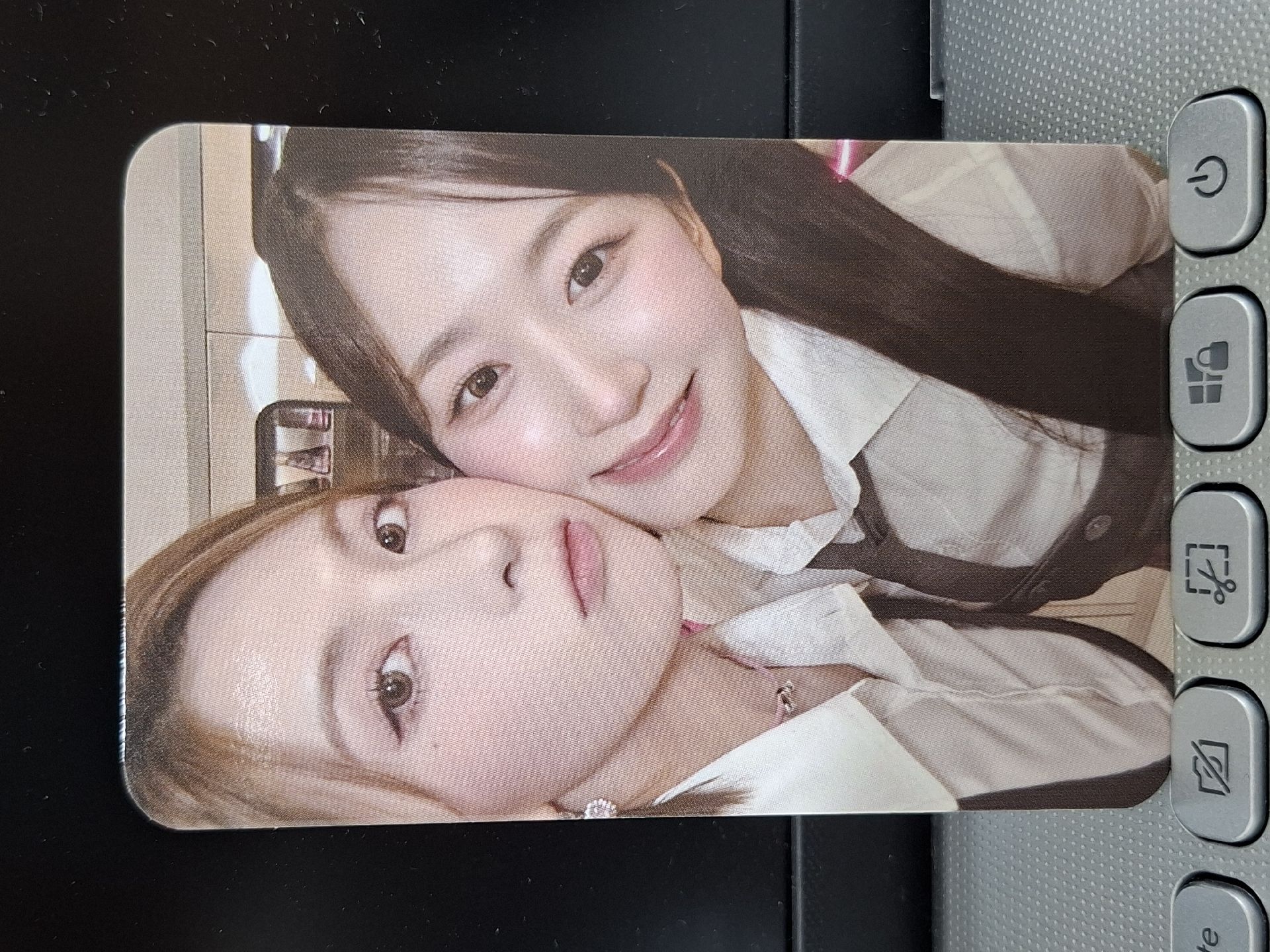 MIXX LAB 嫄裴滿額卡