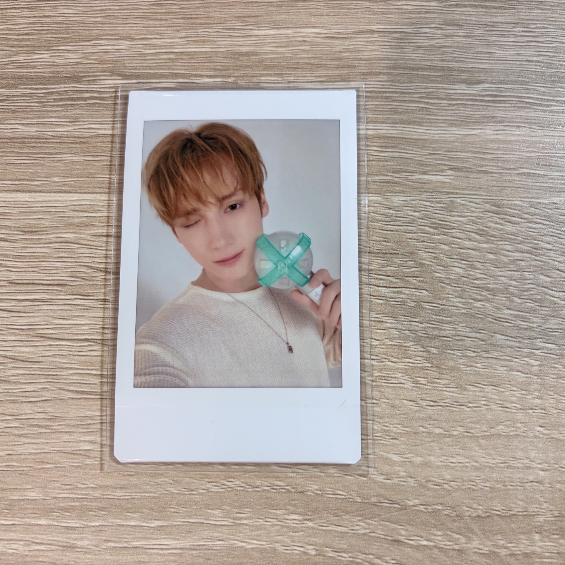 TOMORROW 日巡 拍立得