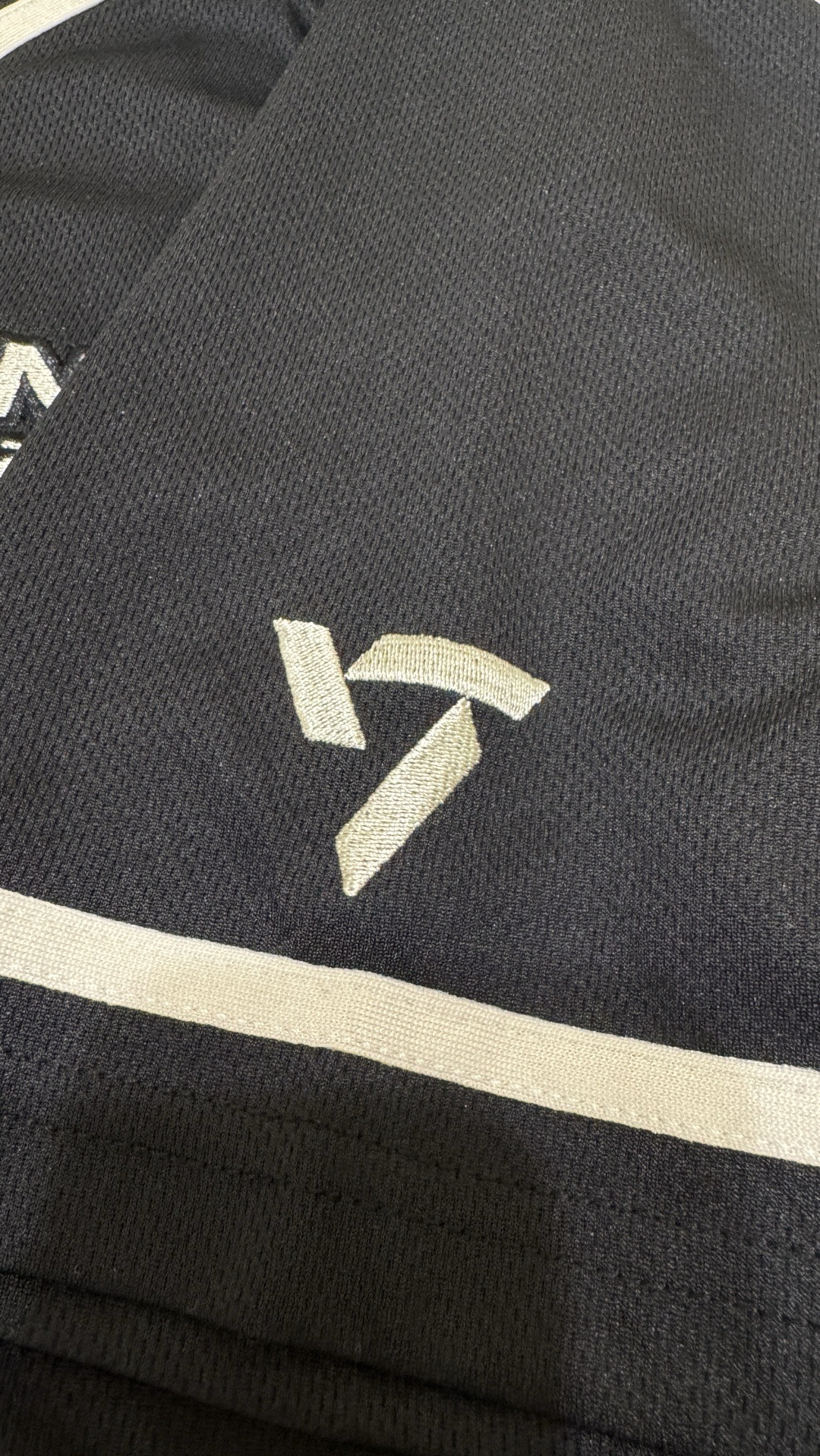 圓佑 Right Here 球衣