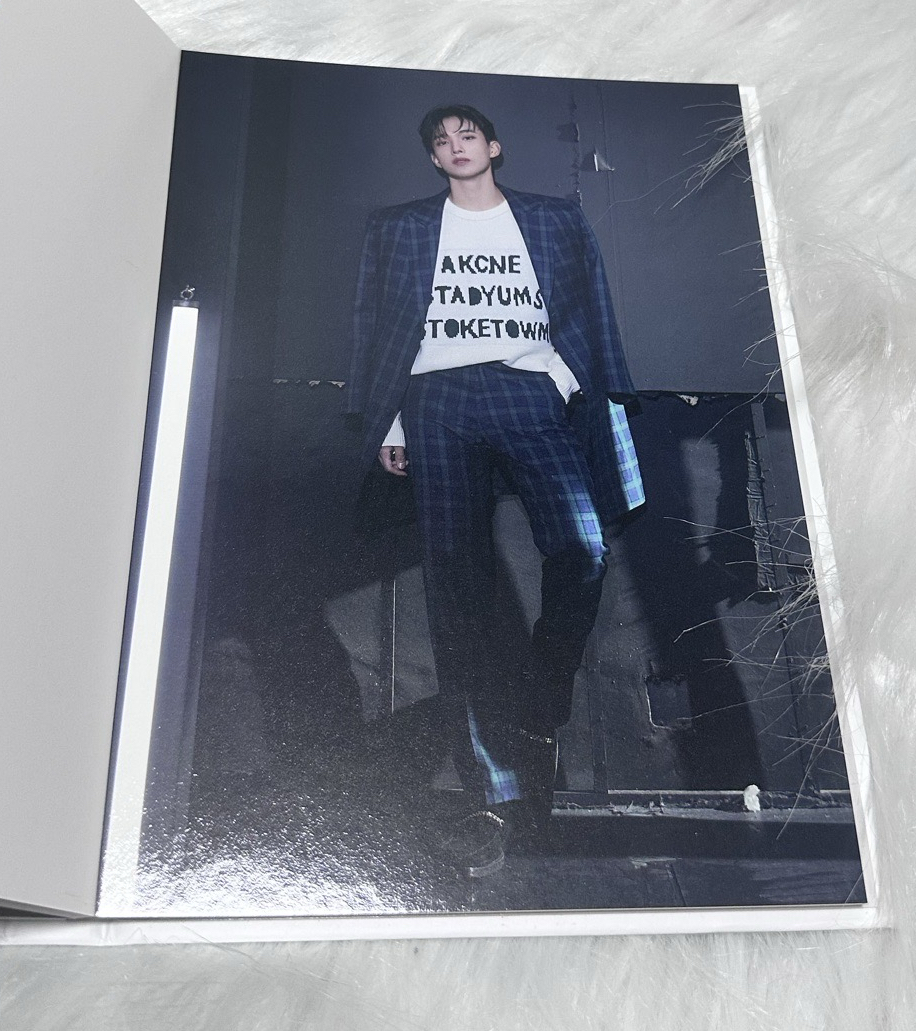 2021 Holiday寫真集拆售🐯🍕