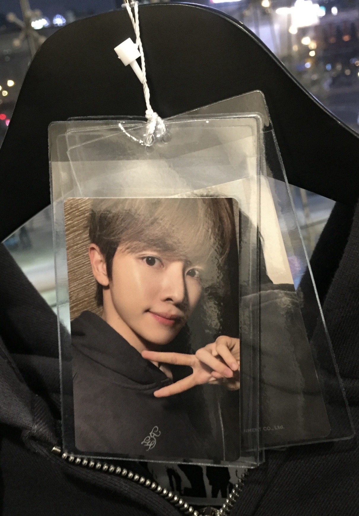 展會二期周邊 外套卡 成燦