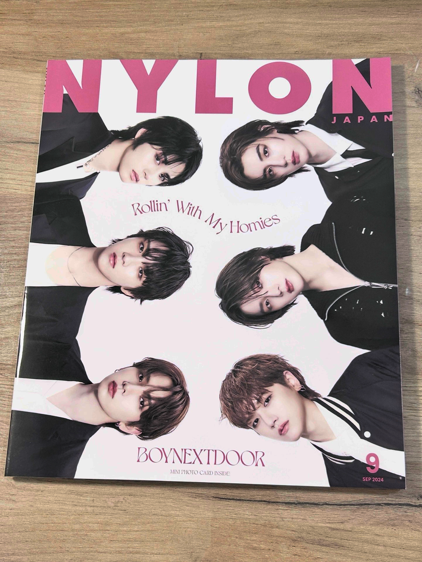Nylon雜誌 & 附錄卡（圖二）