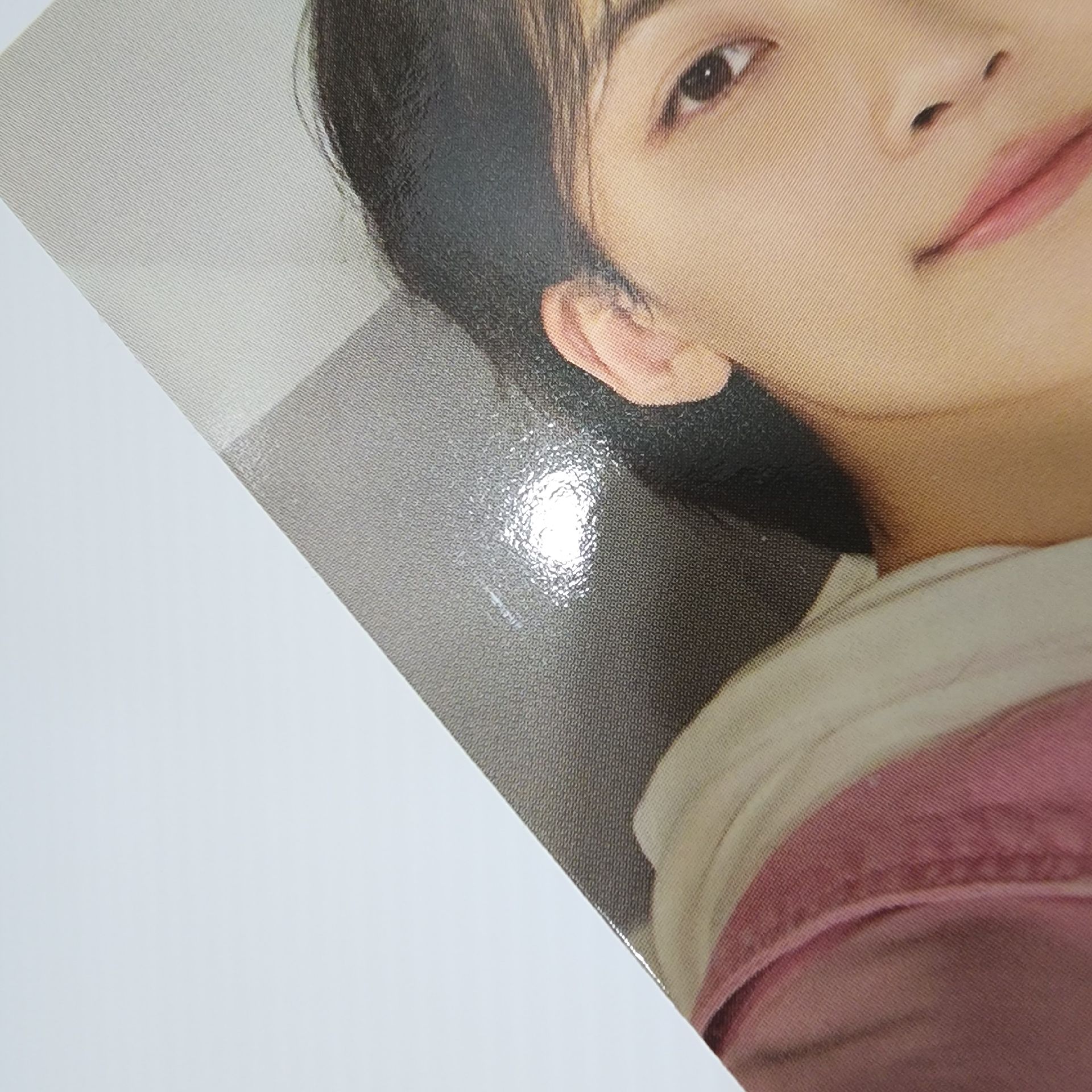 下排4張 自拍微痕跡💛