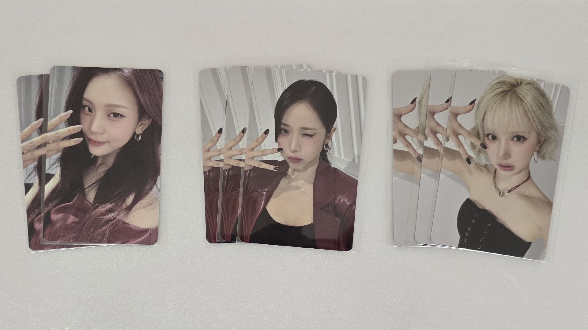 VIVIZ 2025演唱會周邊滿額卡