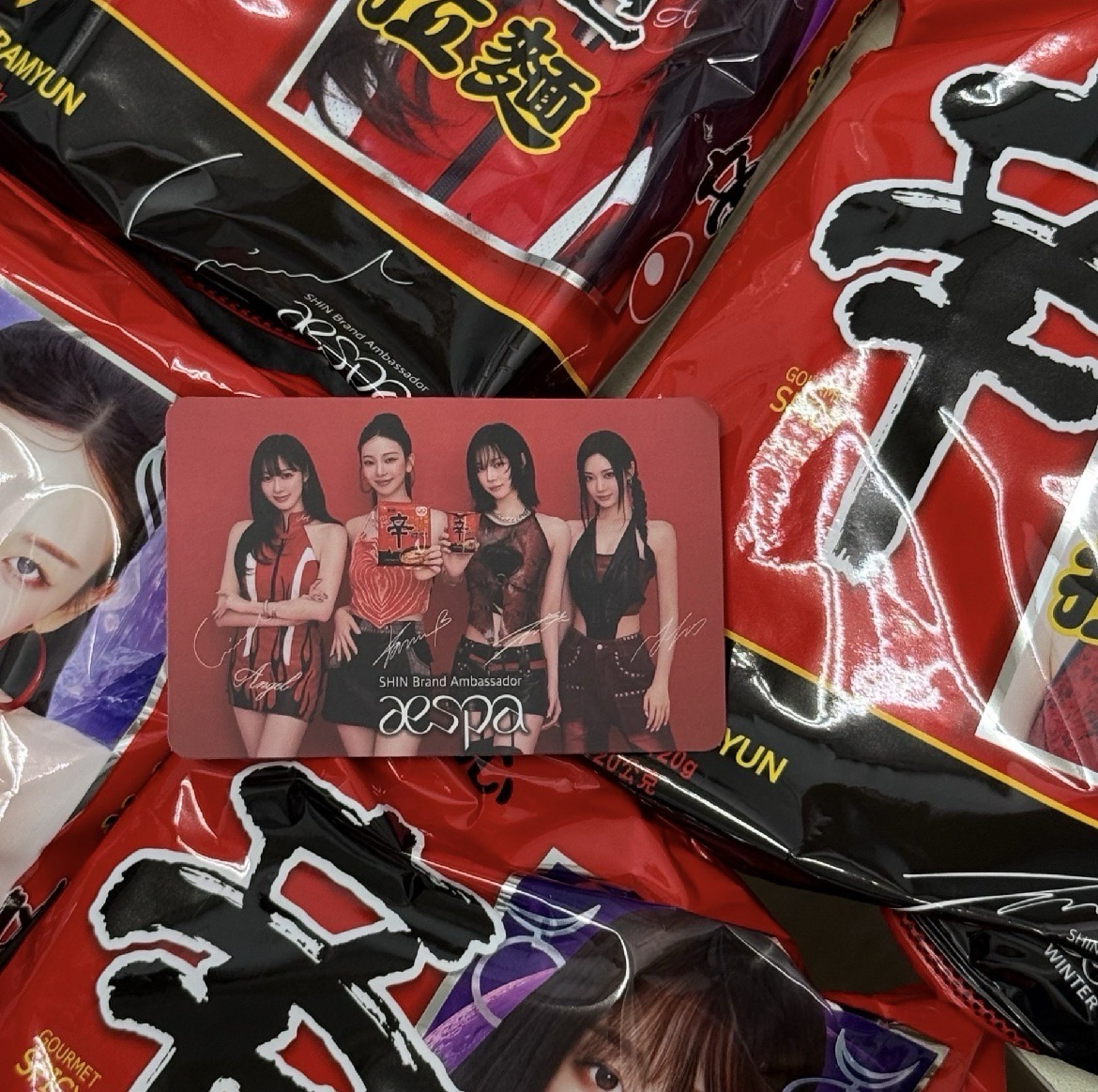 aespa辛拉麵代言卡