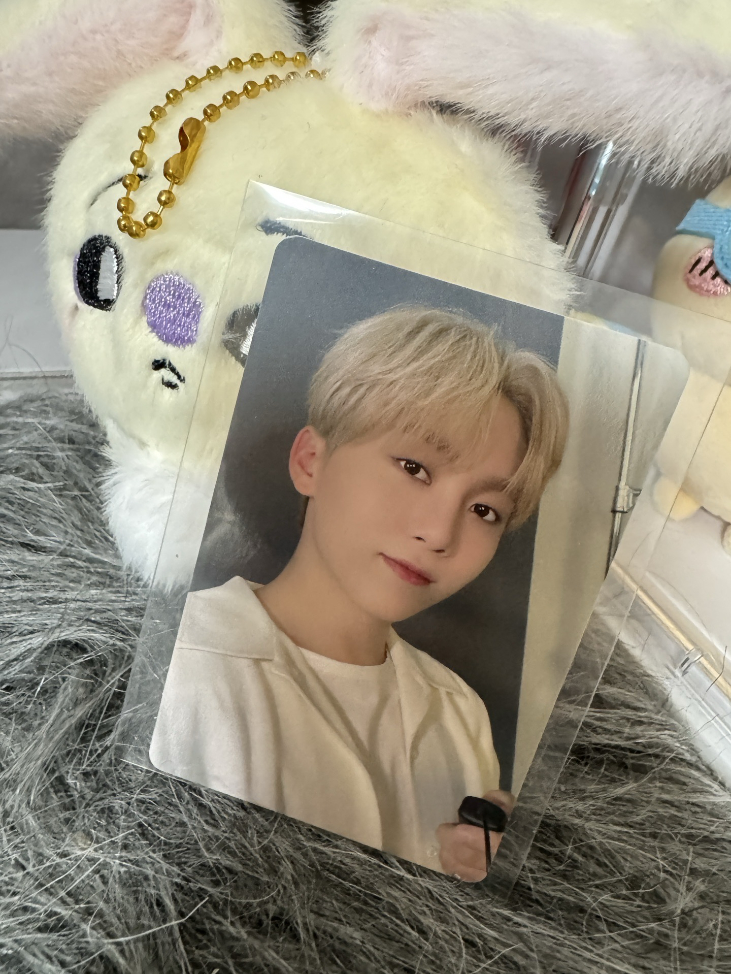 遙控器寛 not alone