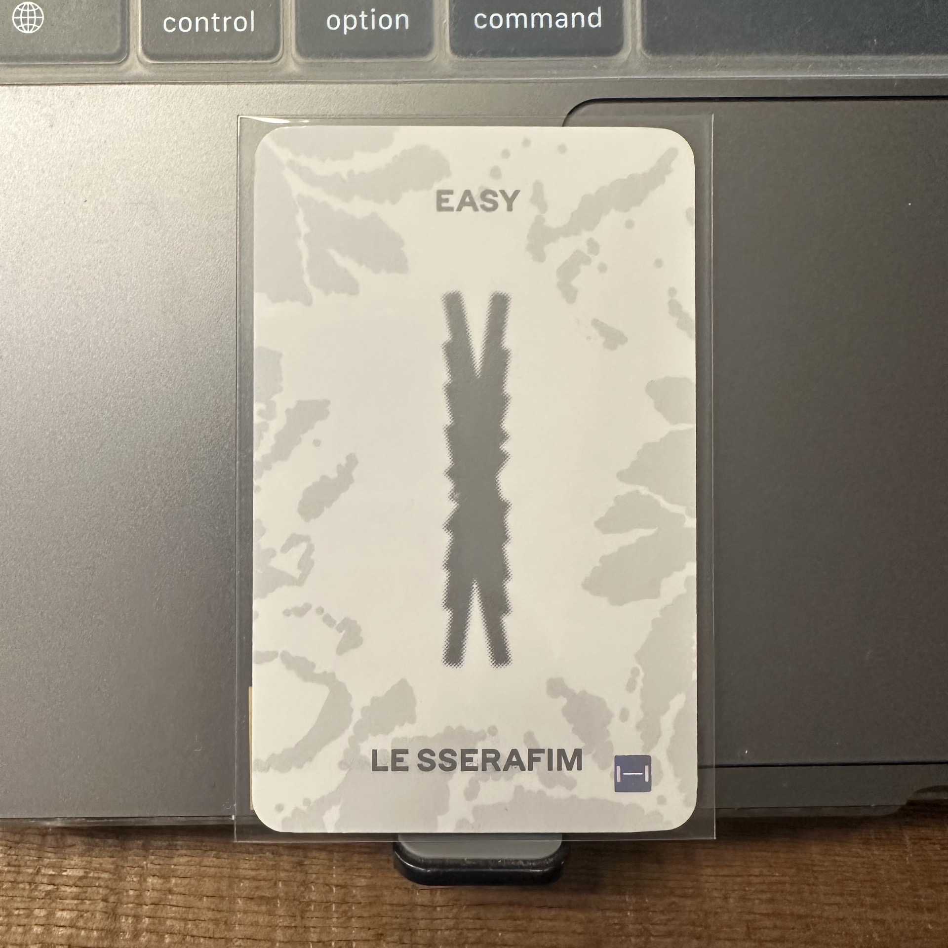 LE SSERAFIM 小櫻花 EASY 阿拉丁 幸運卡 