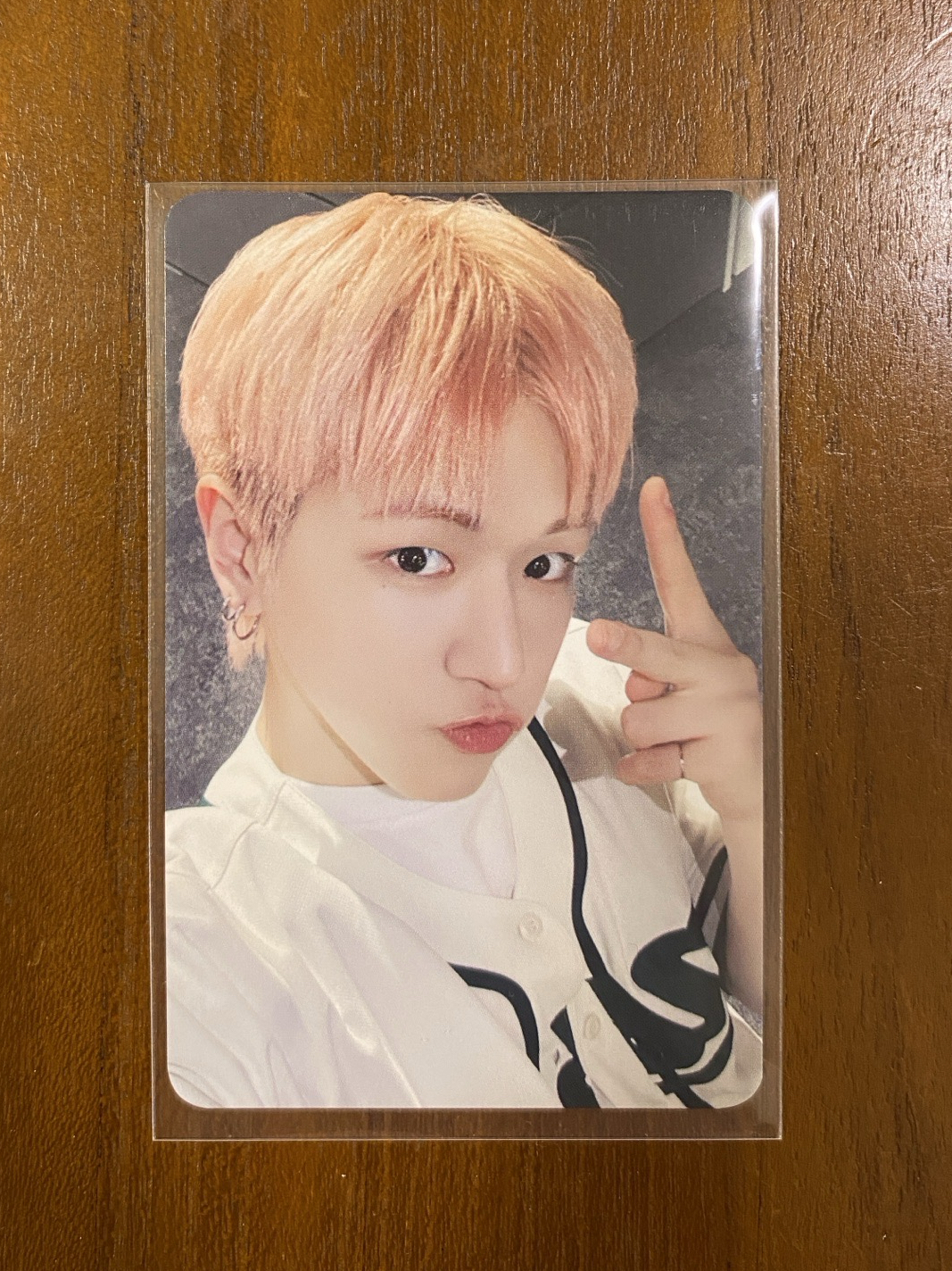 愛豆驛站幸運卡2 中背 我的甜甜圈分你一半🍩