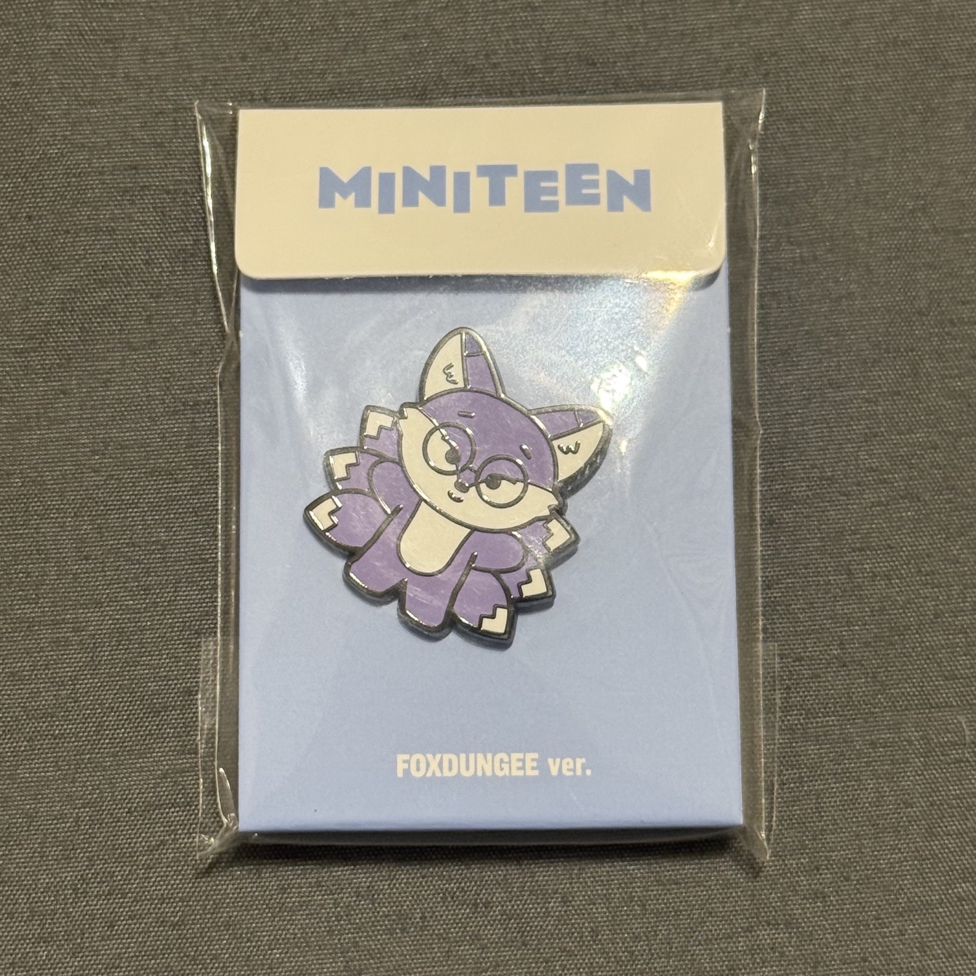 Miniteen 金屬徽章圓