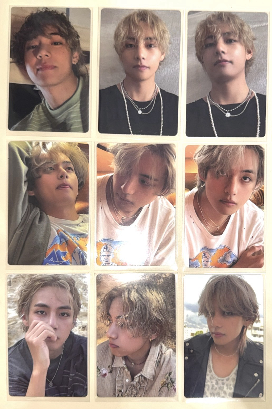 泰專卡（左上）