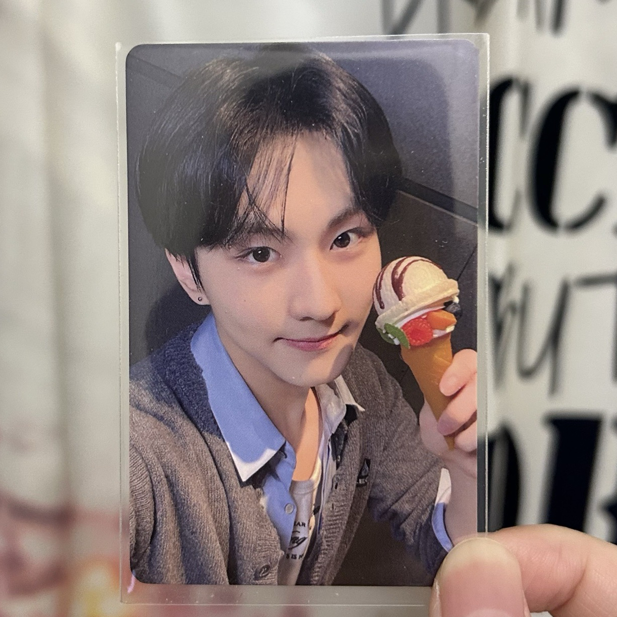 Enhypen禎元 yzy冰淇淋語音卡