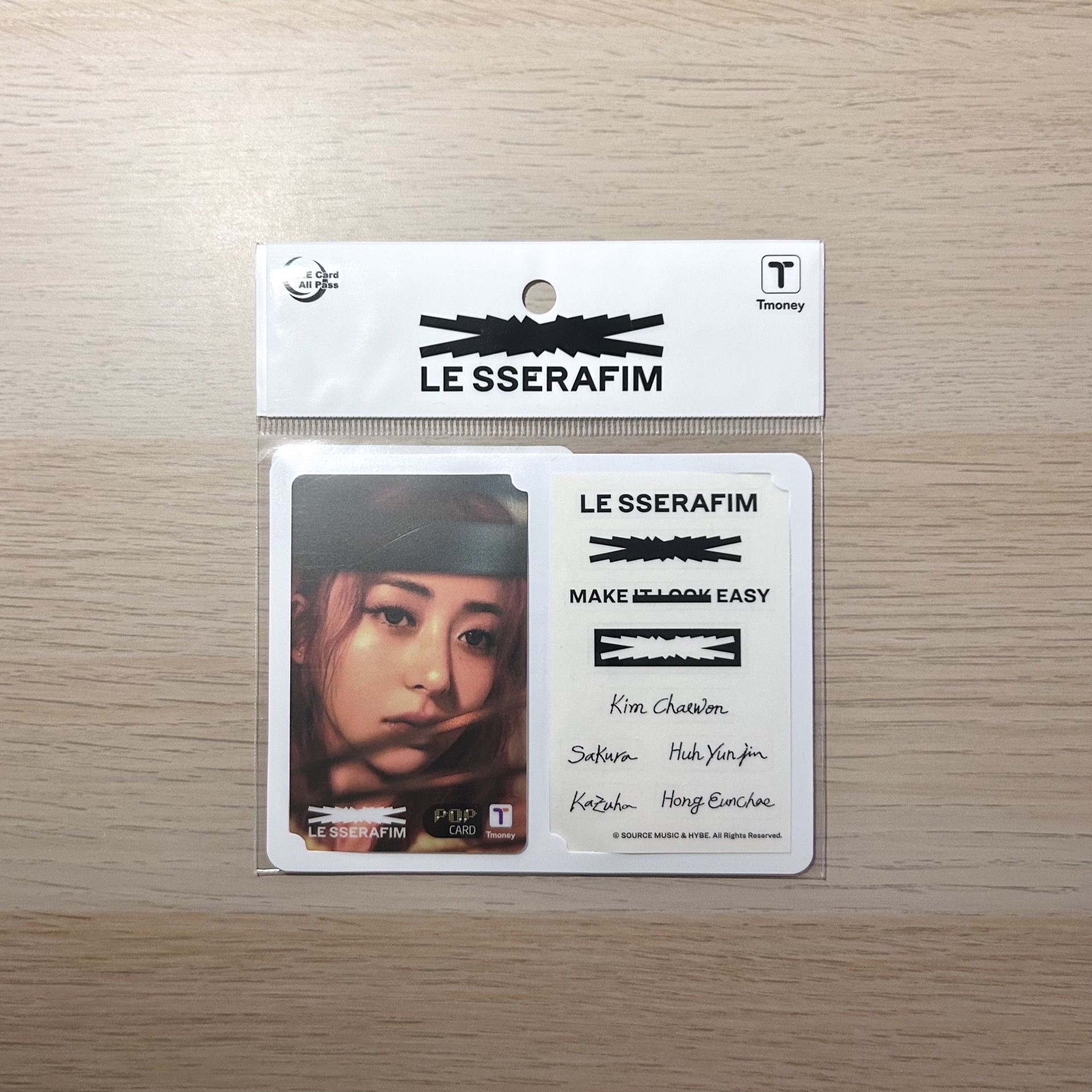 Le sserafim 允真 地鐵卡 交通卡