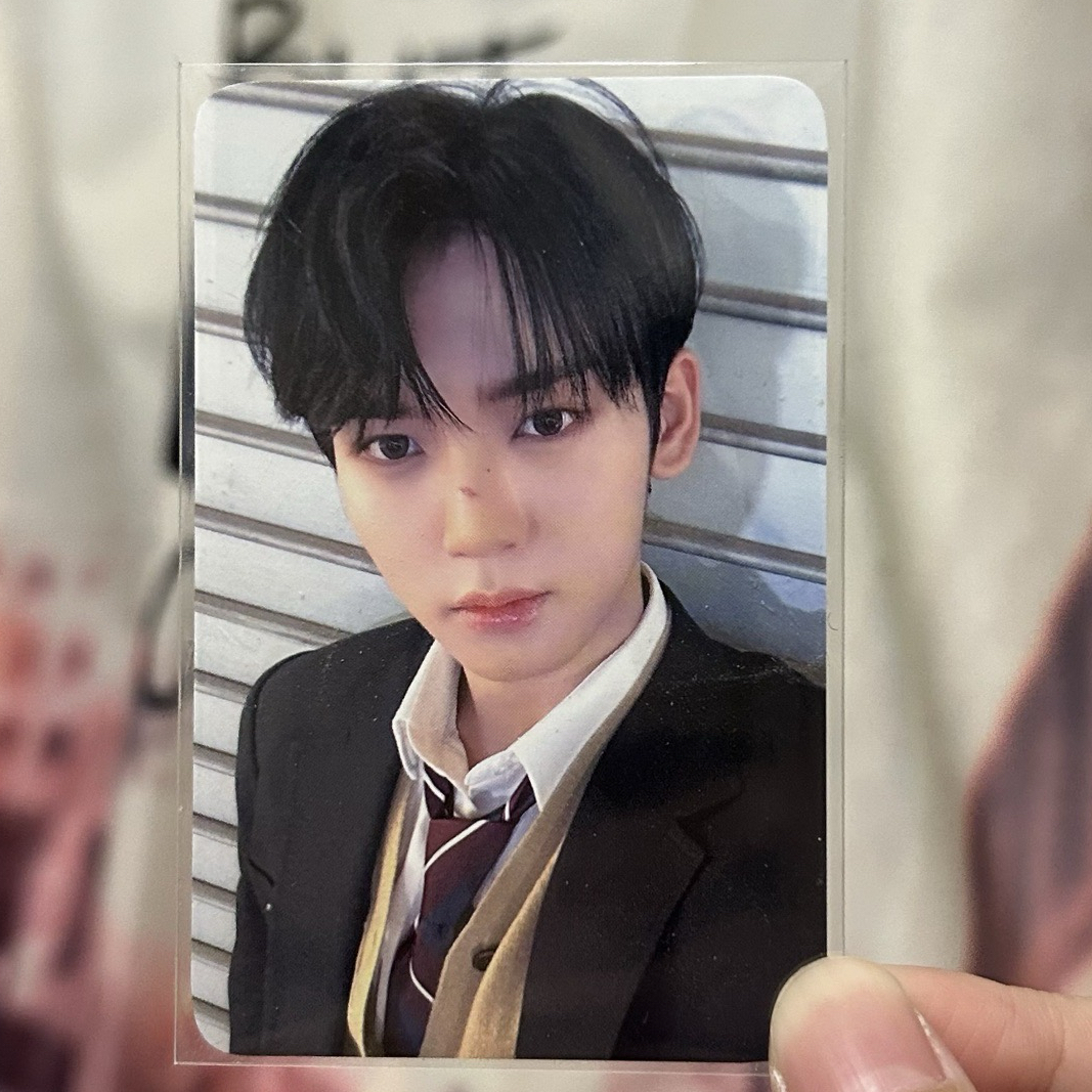 zb1韓維辰 k4校服特典