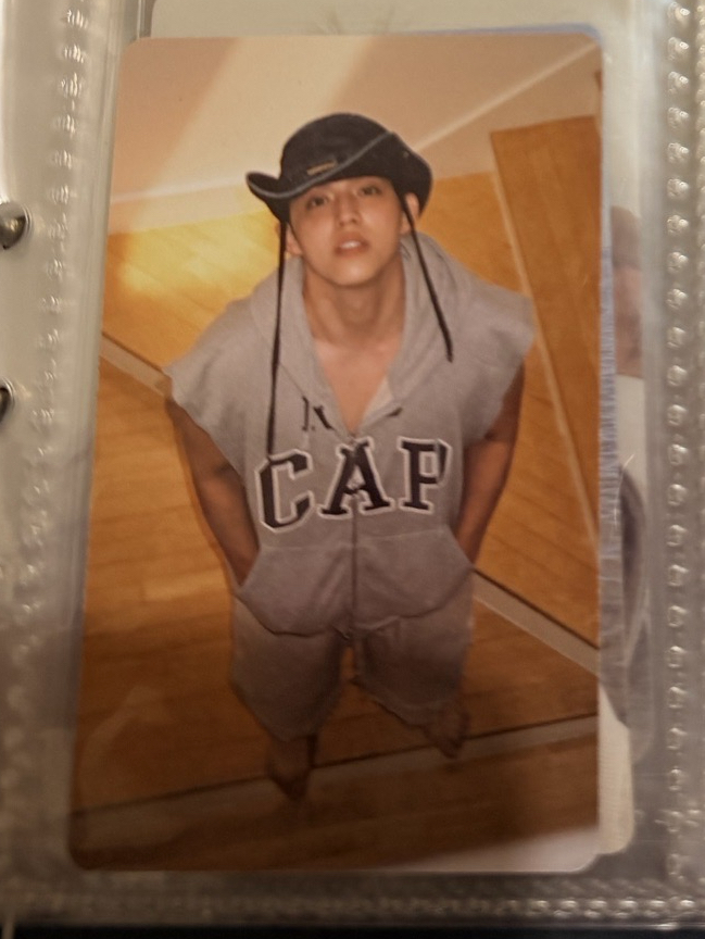 HYPE VIBES 專輯卡 WVS 電子專