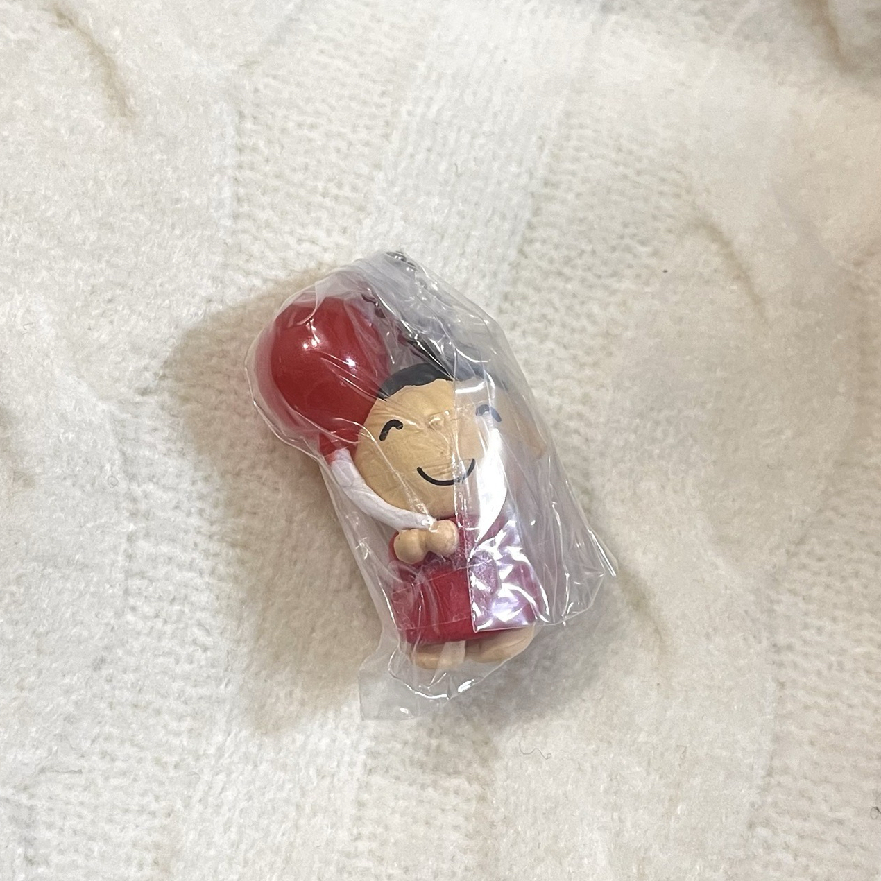 紅氣球 大寶公仔扭蛋