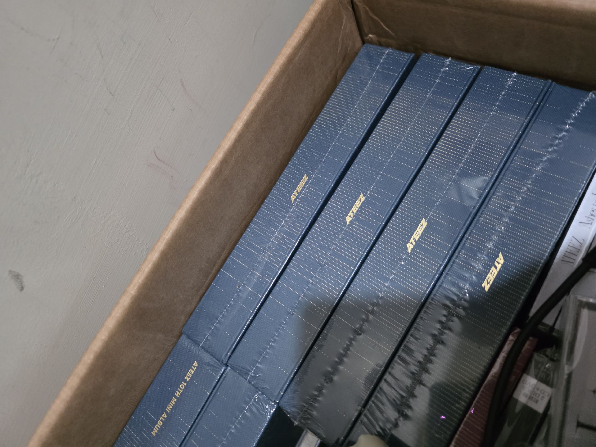 GOLDEN HOUR PART.1 BLUE HOUR 未拆專