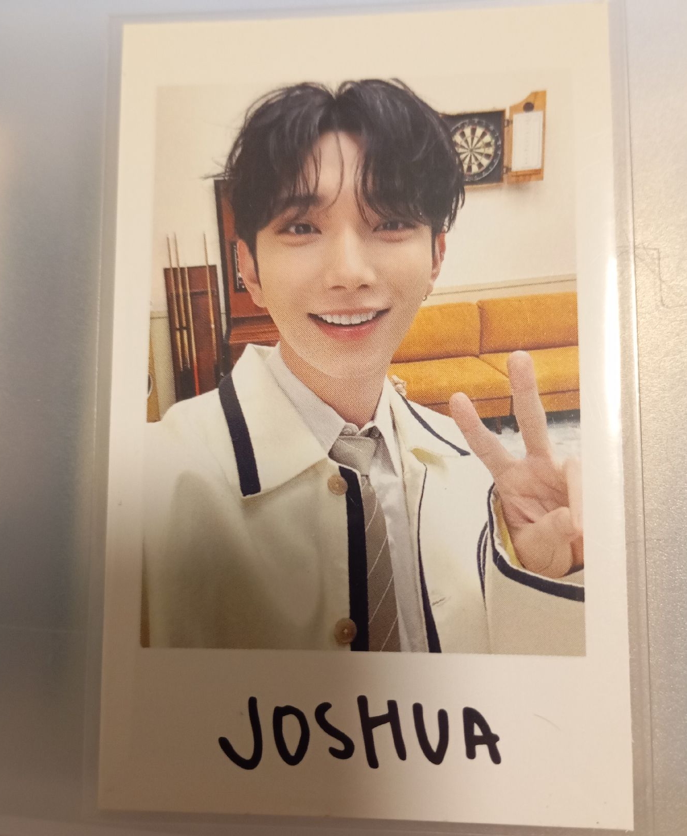 holiday 自拍拍立得 秀