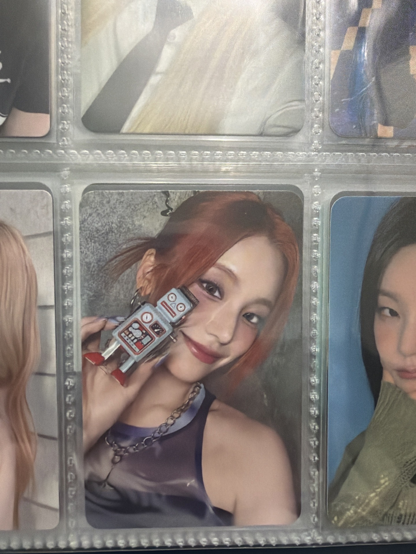 BTB 特別專 紅版untouchable 機器人禮志 