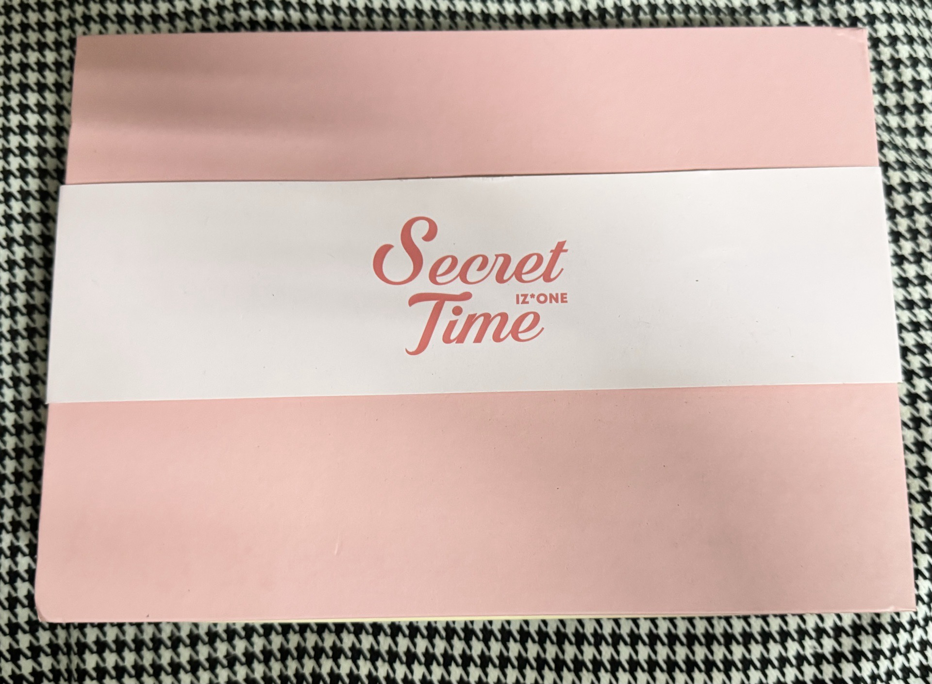 【現貨全套】izone 絕版 秘密時間 禮盒 小卡 寫真 兔圓 員瑛俞真恩妃宮脇咲良惠元叡娜彩演采源玟周奈子仁美柔理