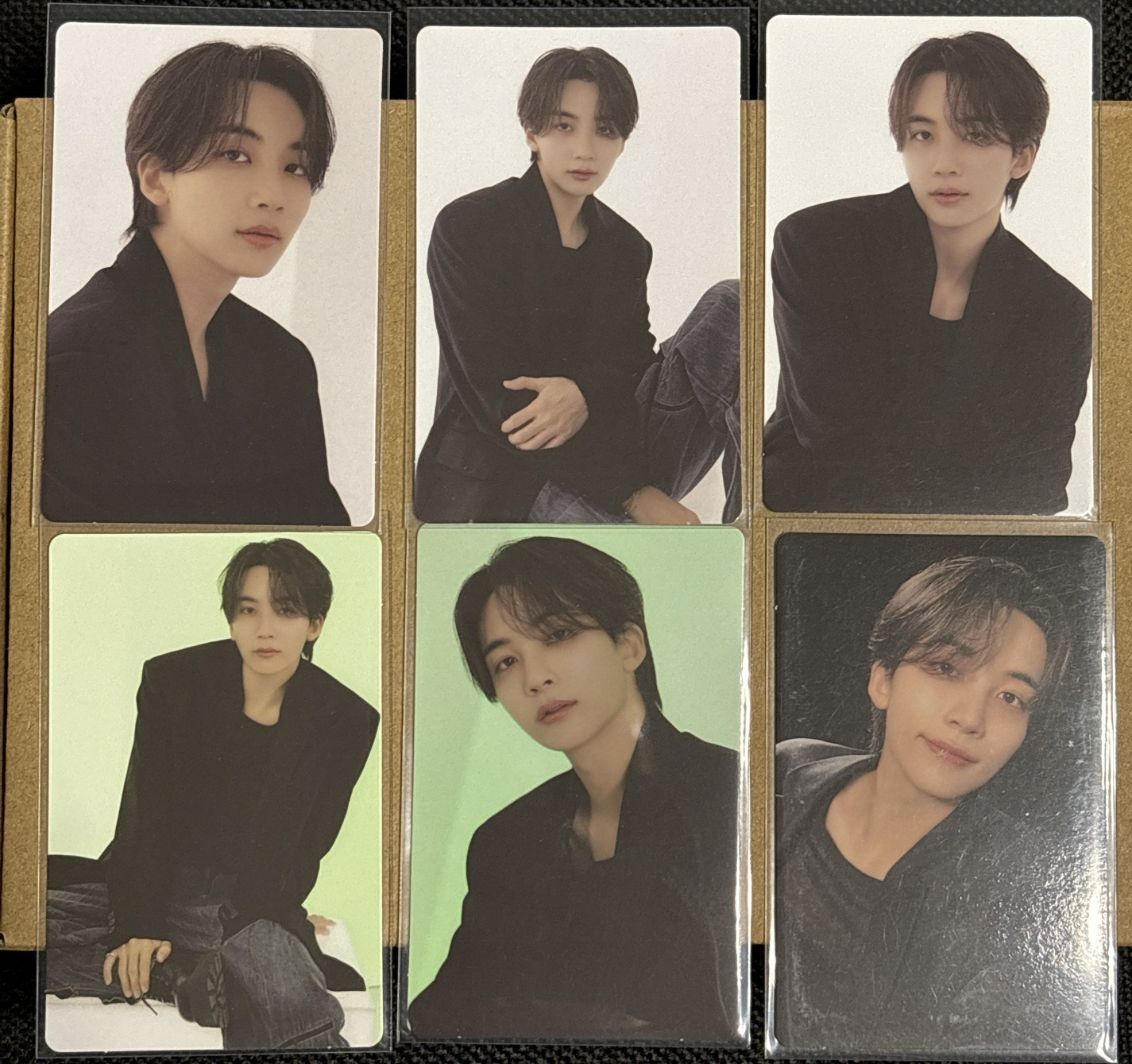 ❤️FOLLOW AGAIN 卡包卡（套出）