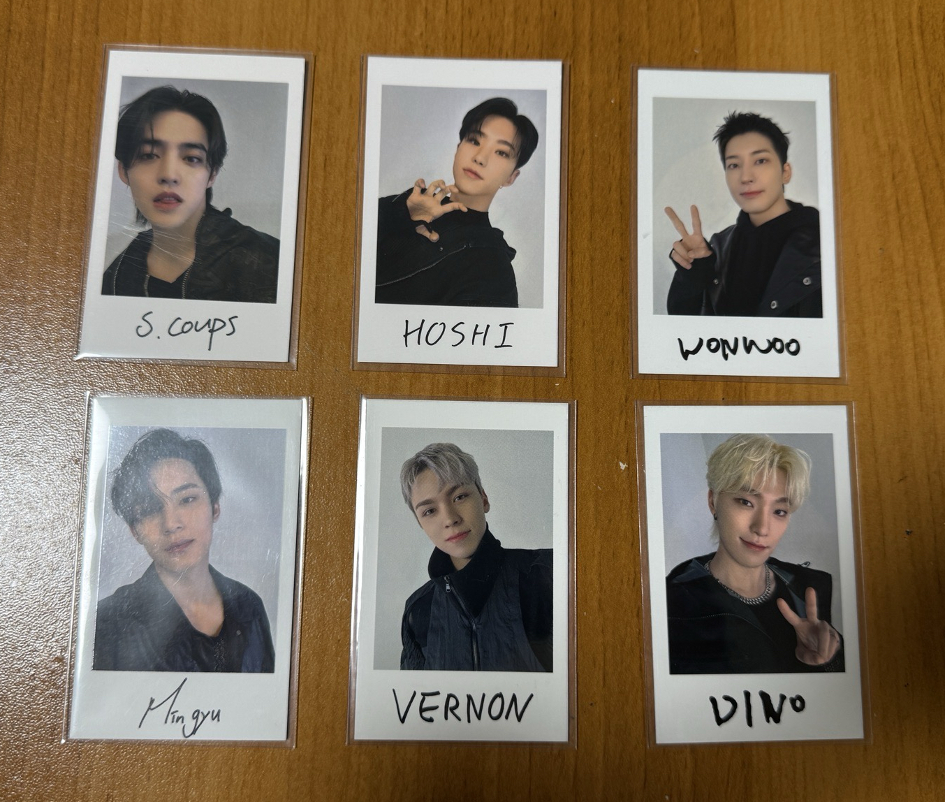 FOLLOW 隨機卡 日巡拍立得