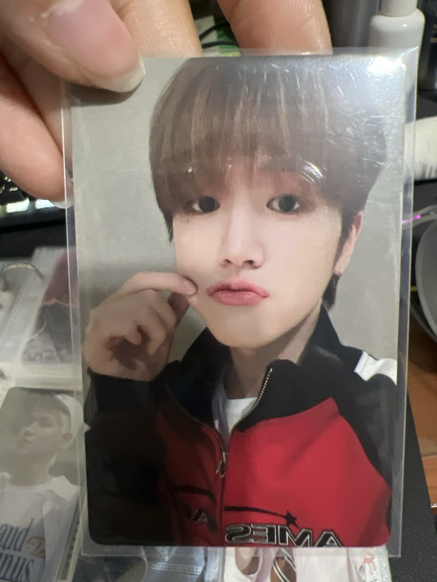 🍀捏臉頰哩嗚1