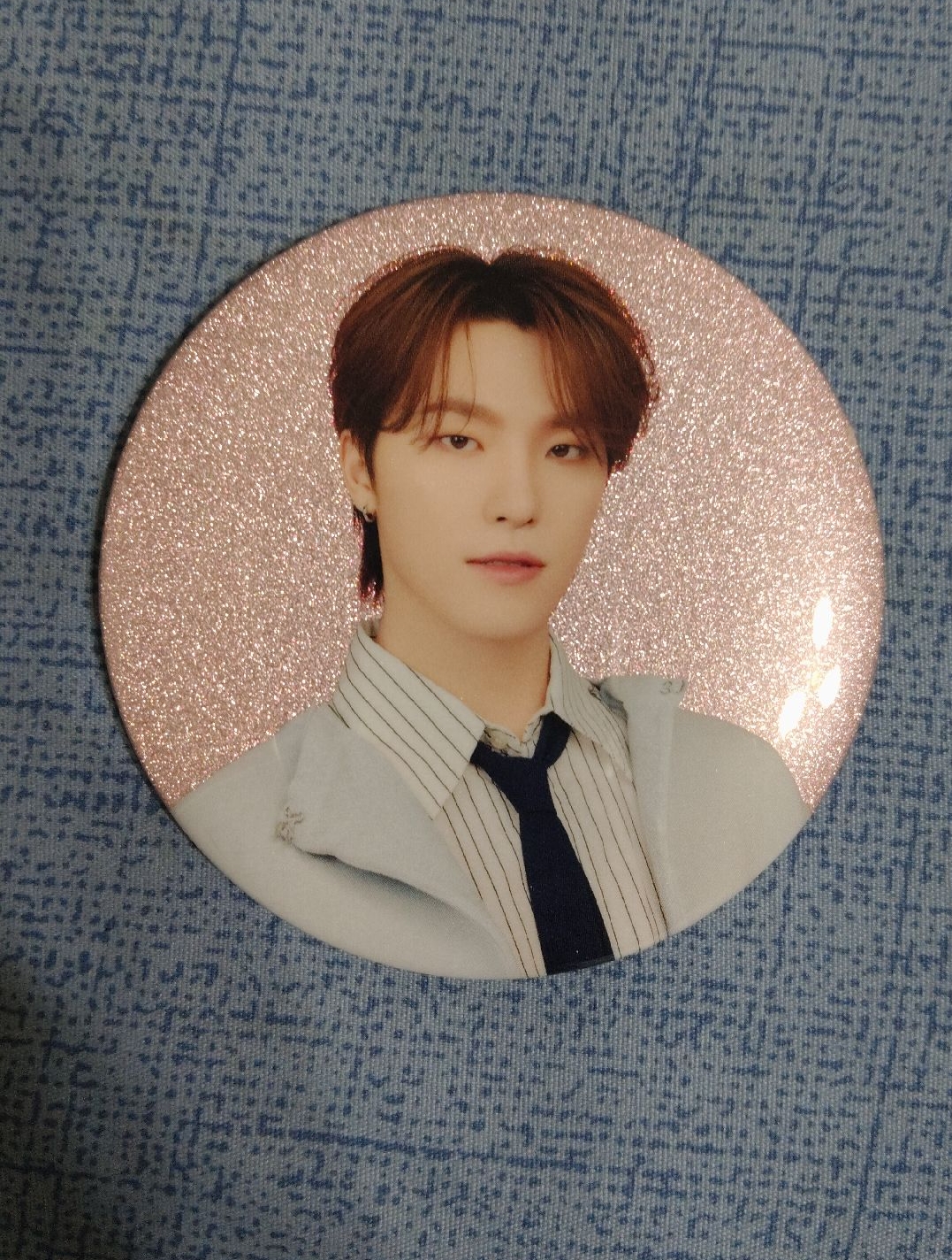 成員徽章||秀 寛 率 燦