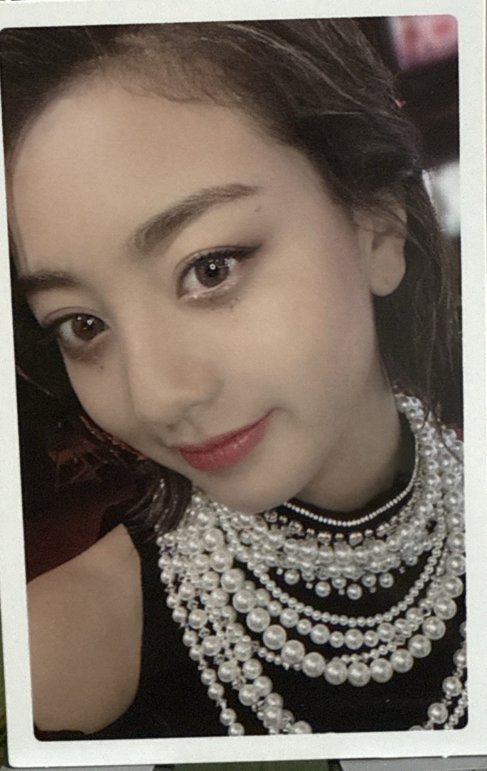 Feel Special 專輯卡 