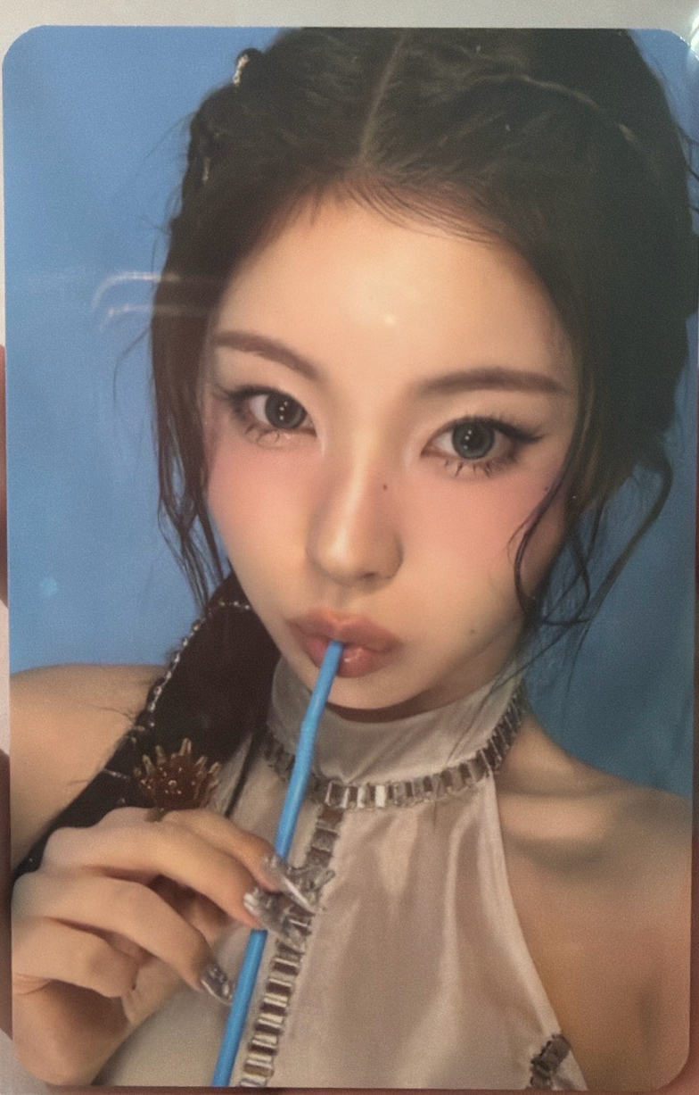 世巡快閃入場 吸管圭